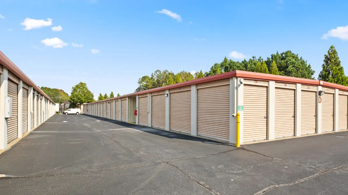 affordable-self-storage-solutions-for-homeowners-and-movers