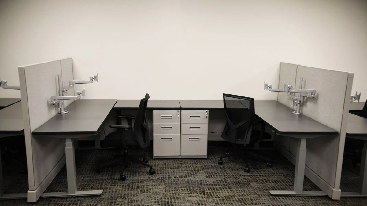how-to-save-on-office-furniture